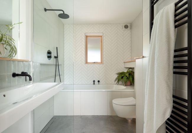 House in Shaldon - Sunnybrook - Carbon Neutral, Woodfired Hottub, near beach House in Shaldon - Sunnybrook - Carbon Neutral, Woodfired Hottub, near beach