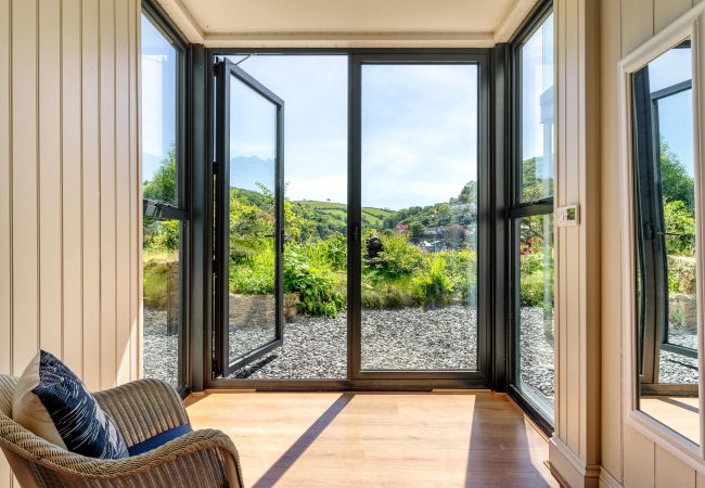 House in Kingswear - Two Guns - Stylish town house with stunning river views House in Kingswear - Two Guns - Stylish town house with stunning river views