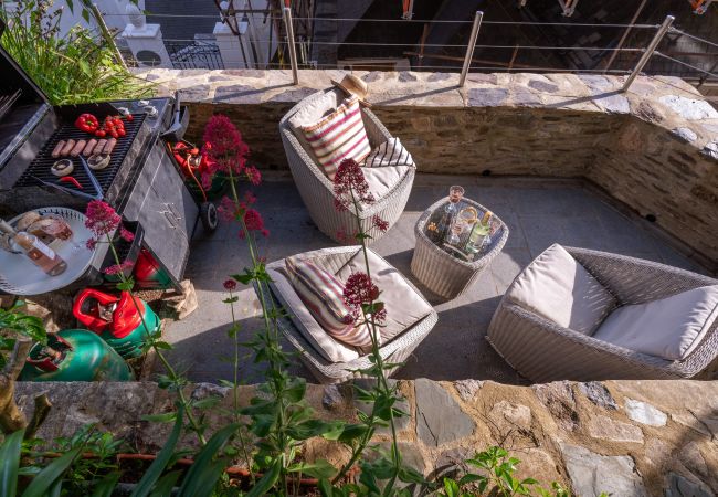House in Kingswear - Two Guns - Stylish town house with stunning river views House in Kingswear - Two Guns - Stylish town house with stunning river views
