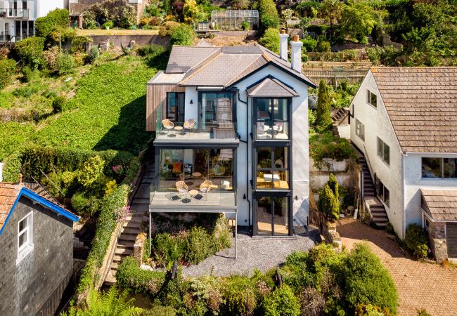 House in Kingswear - Two Guns - Stylish town house with stunning river views House in Kingswear - Two Guns - Stylish town house with stunning river views