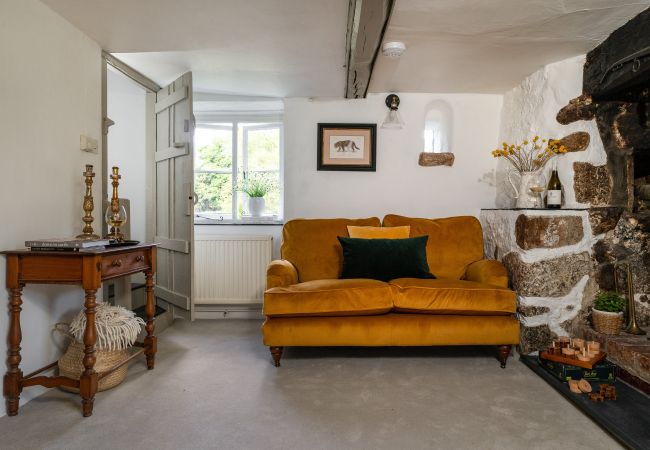 Cottage in Chagford - Weeke Brook - A 'quintessential' thatched cottage Cottage in Chagford - Weeke Brook - A 'quintessential' thatched cottage