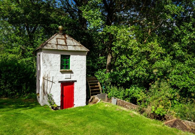 Cottage in Chagford - Weeke Brook - A 'quintessential' thatched cottage Cottage in Chagford - Weeke Brook - A 'quintessential' thatched cottage