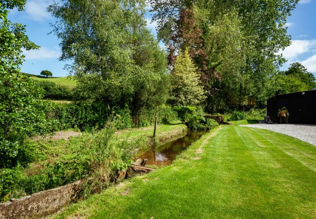 Cottage in Chagford - Weeke Brook - A 'quintessential' thatched cottage Cottage in Chagford - Weeke Brook - A 'quintessential' thatched cottage