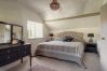 Cottage in Chagford - Weeke Brook - A 'quintessential' thatched cottage Cottage in Chagford - Weeke Brook - A 'quintessential' thatched cottage