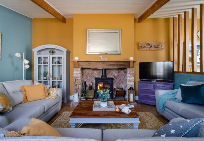 Cottage in Holcombe - The Cottage - Characterful, coastal with hot tub Cottage in Holcombe - The Cottage - Characterful, coastal with hot tub