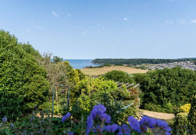 House in Paignton - The Spinney - Large home with hot tub, gym, amazing sea views House in Paignton - The Spinney - Large home with hot tub, gym, amazing sea views