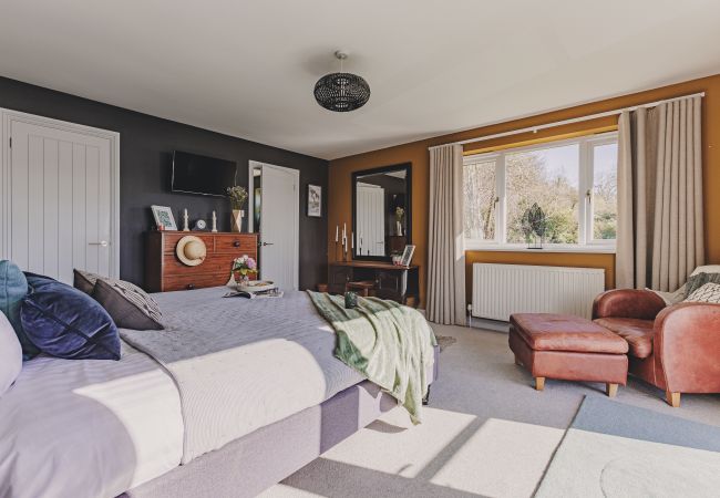 House in Bishopsteignton - The Curlews - Waterside, boutique home with 10 person spa House in Bishopsteignton - The Curlews - Waterside, boutique home with 10 person spa