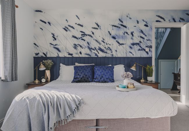 House in Bishopsteignton - The Curlews - Waterside, boutique home with 10 person spa House in Bishopsteignton - The Curlews - Waterside, boutique home with 10 person spa