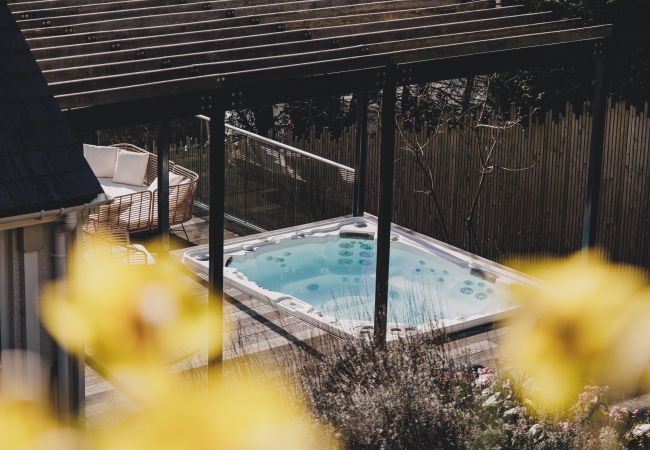 House in Bishopsteignton - The Curlews - Waterside, boutique home with 10 person spa House in Bishopsteignton - The Curlews - Waterside, boutique home with 10 person spa