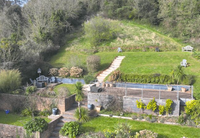 House in Bishopsteignton - The Curlews - Waterside, boutique home with 10 person spa House in Bishopsteignton - The Curlews - Waterside, boutique home with 10 person spa