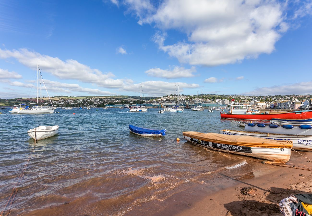 House in Bishopsteignton - The Curlews - on Estuary with hydrotherapy spa