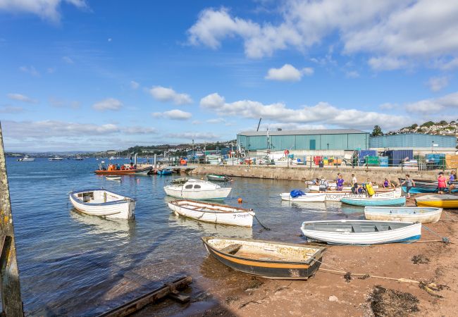 Apartment in Teignmouth - The Crab Shack - directly on beach, private balconies Apartment in Teignmouth - The Crab Shack - directly on beach, private balconies