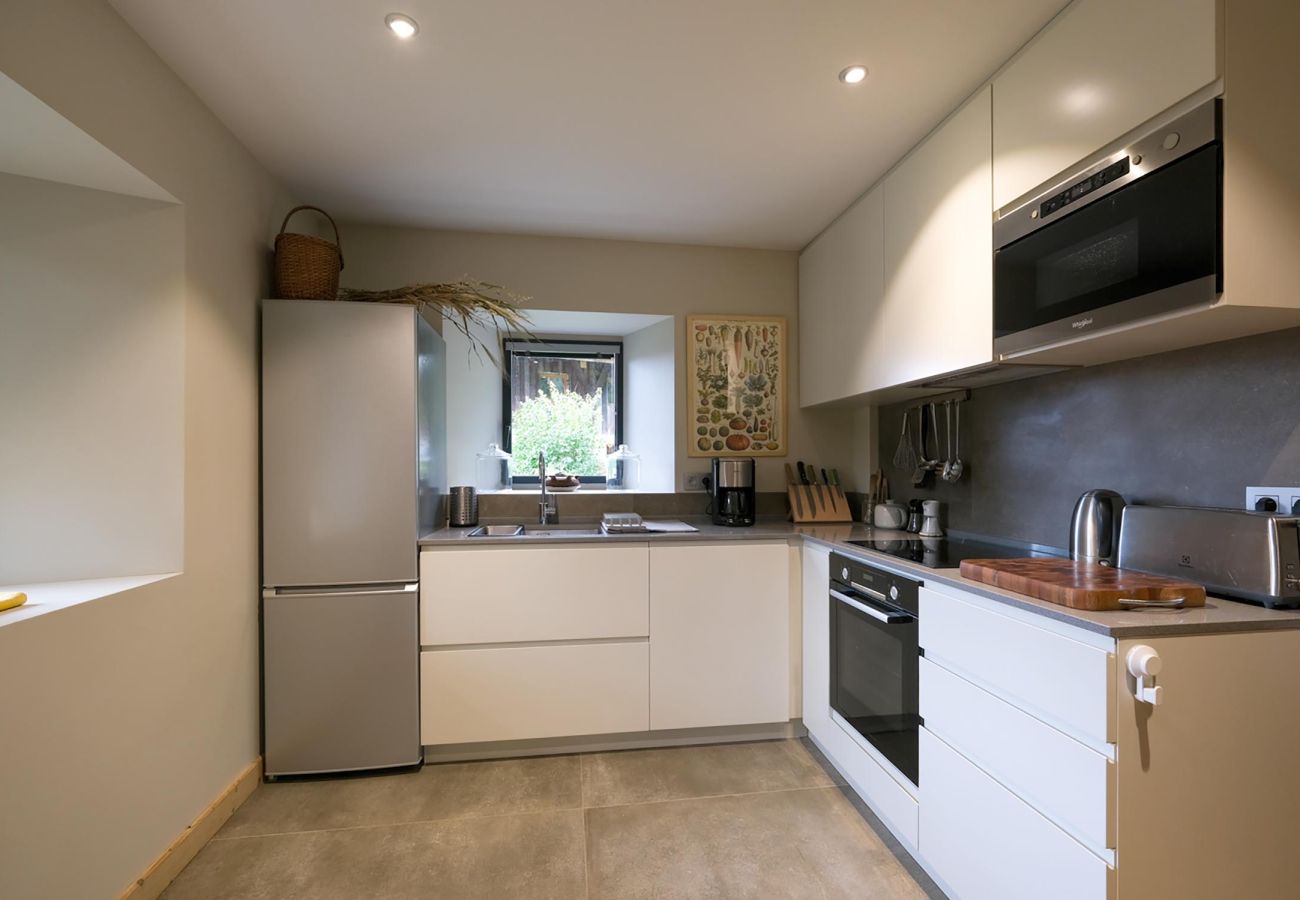 Chalet in Servoz - Le Mont, Calm Retreat 10 mins to Chamonix. Chamonix Holidays