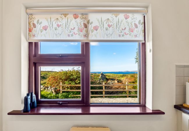 House in Ballyconneely - Flaherty Cottage, Cosy relaxing cottage with views House in Ballyconneely - Flaherty Cottage, Cosy relaxing cottage with views