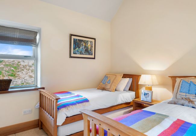 House in Ballyconneely - Diamond Cottage Mannin luxurious spacious property House in Ballyconneely - Diamond Cottage Mannin luxurious spacious property