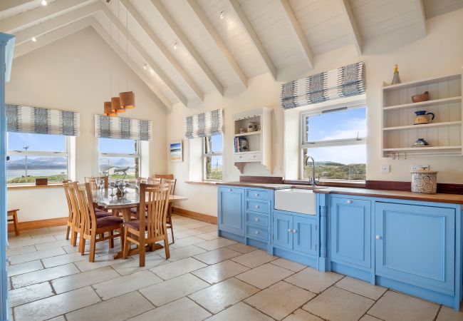 House in Ballyconneely - Diamond Cottage Mannin luxurious spacious property House in Ballyconneely - Diamond Cottage Mannin luxurious spacious property