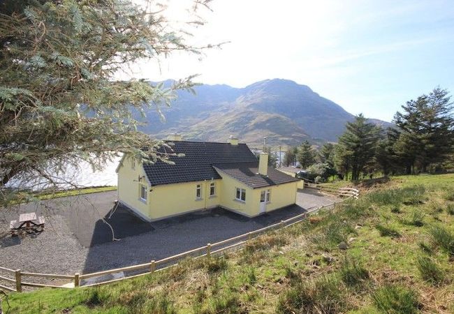 House in Renvyle - Lough Fee, Renvyle fantastic views on offer House in Renvyle - Lough Fee, Renvyle fantastic views on offer