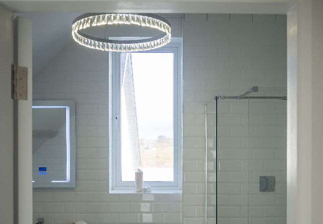 House in Ballyconneely - Doleen Quay House is a luxurious beach holiday home  House in Ballyconneely - Doleen Quay House is a luxurious beach holiday home