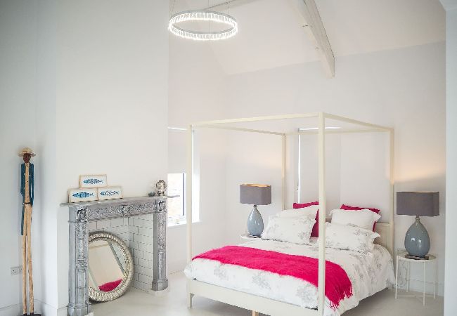 House in Ballyconneely - Doleen Quay House is a luxurious beach holiday home  House in Ballyconneely - Doleen Quay House is a luxurious beach holiday home