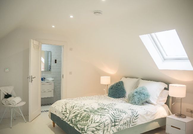 House in Ballyconneely - Doleen Quay House is a luxurious beach holiday home  House in Ballyconneely - Doleen Quay House is a luxurious beach holiday home