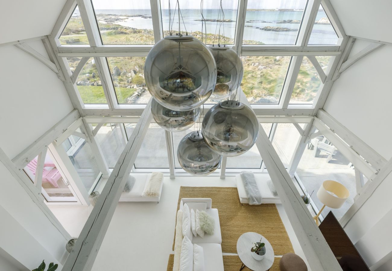 House in Ballyconneely - Doleen Quay House is a luxurious beach holiday home 