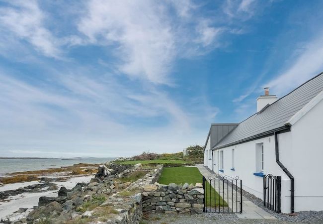 House in Ballyconneely - Guinness House  House in Ballyconneely - Guinness House