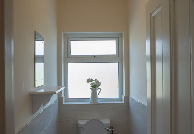 House in Ballyconneely - Paddy Carroll's Cottage where one can relax unwind House in Ballyconneely - Paddy Carroll's Cottage where one can relax unwind