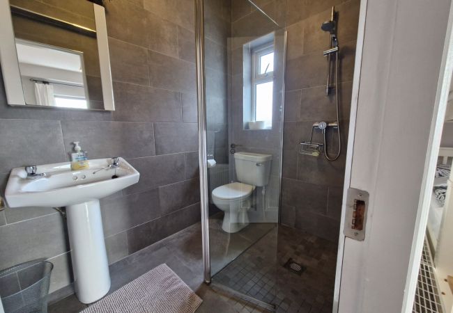 House in Ballyconneely - Paddy Carroll's Cottage where one can relax unwind House in Ballyconneely - Paddy Carroll's Cottage where one can relax unwind