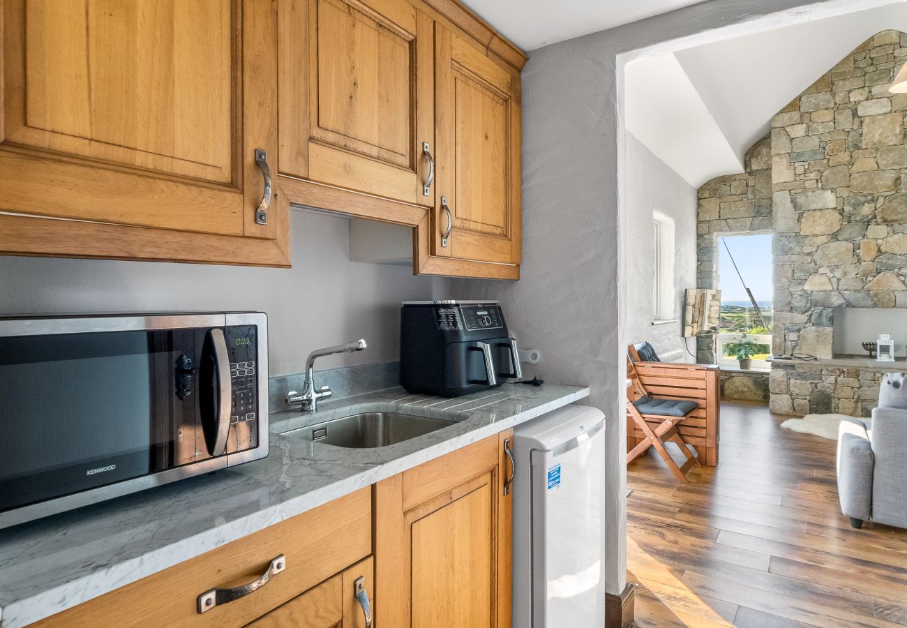 House in Ballyconneely - Luxury Coastal Escape in Ballyconneely, Connemara
