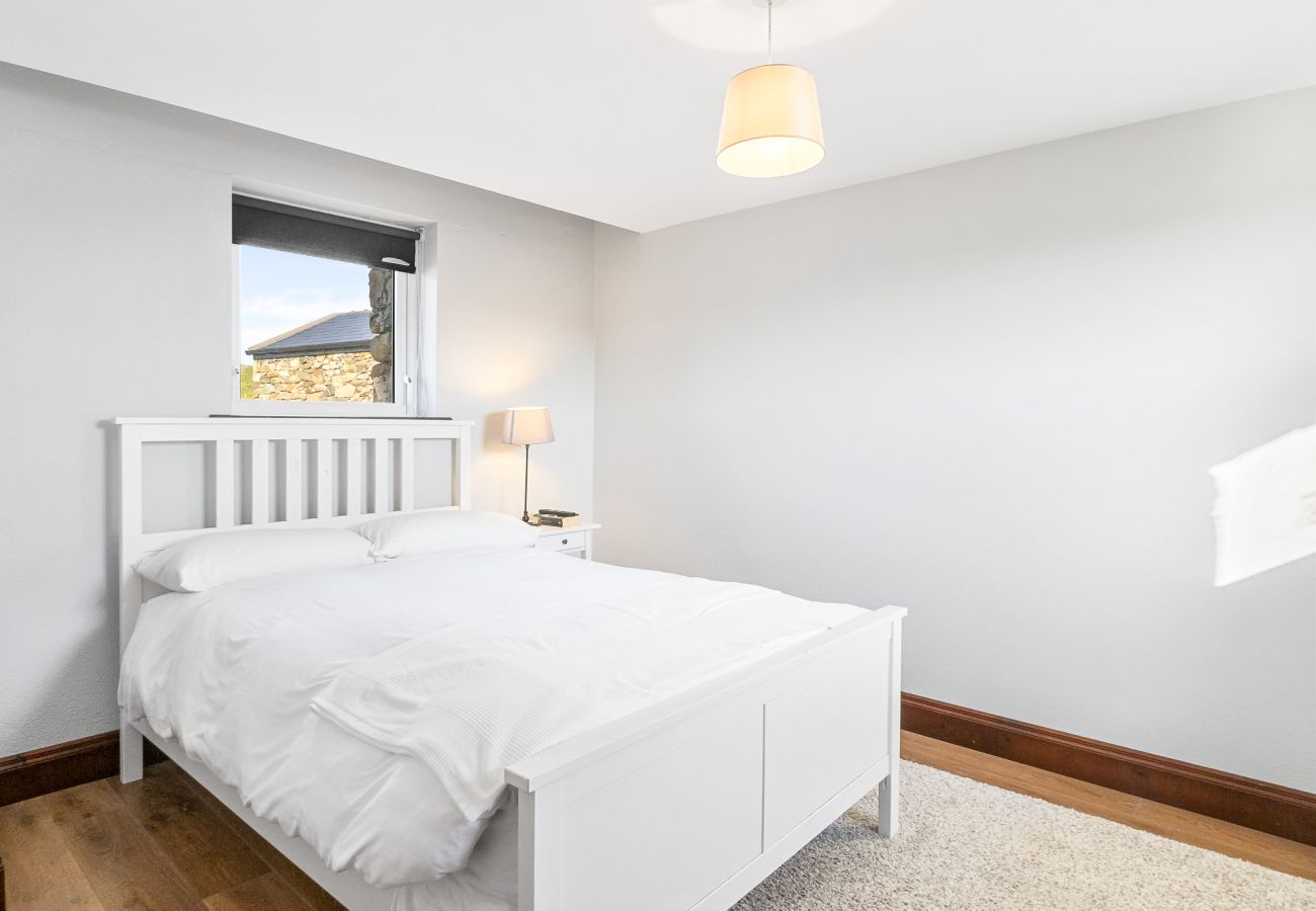 House in Ballyconneely - Luxury Coastal Escape in Ballyconneely, Connemara