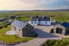 House in Ballyconneely - Luxury Coastal Escape in Ballyconneely, Connemara