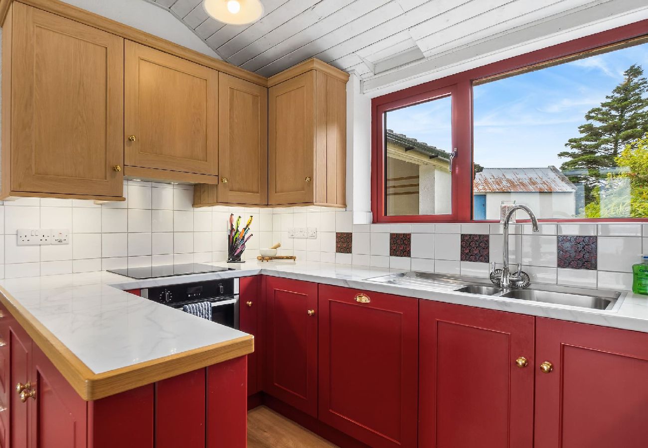 House in Cashel - Salmon Cottage offers breathtaking views 