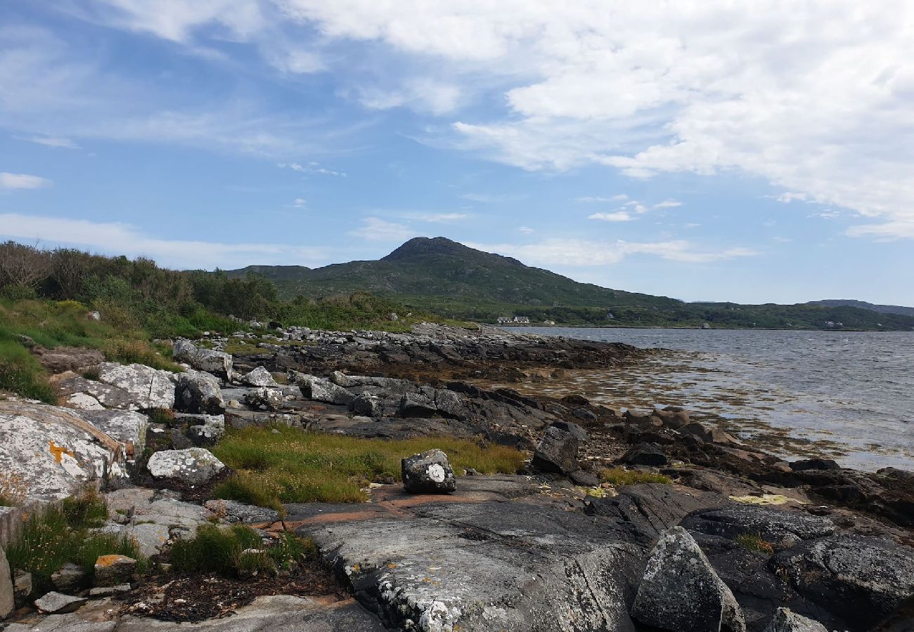 House in Cashel - Salmon Cottage offers breathtaking views 