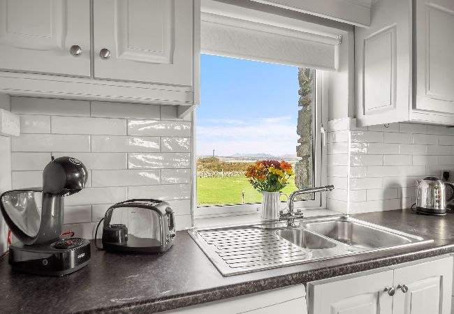 House in Ballyconneely - Lake House Mannin, holiday maker’s paradise House in Ballyconneely - Lake House Mannin, holiday maker’s paradise