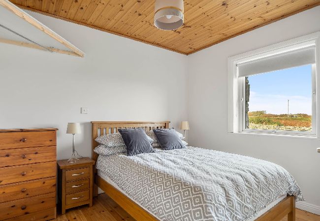 House in Ballyconneely - Lake House Mannin, holiday maker’s paradise House in Ballyconneely - Lake House Mannin, holiday maker’s paradise