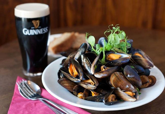 House in Ballyconneely - Lake House Mannin, holiday maker’s paradise House in Ballyconneely - Lake House Mannin, holiday maker’s paradise