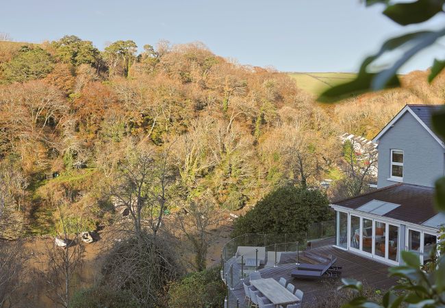 House in Kingswear - Homefield - Chic charm with unrivalled river views House in Kingswear - Homefield - Chic charm with unrivalled river views