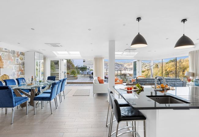 House in Kingswear - Homefield - Chic charm with unrivalled river views House in Kingswear - Homefield - Chic charm with unrivalled river views