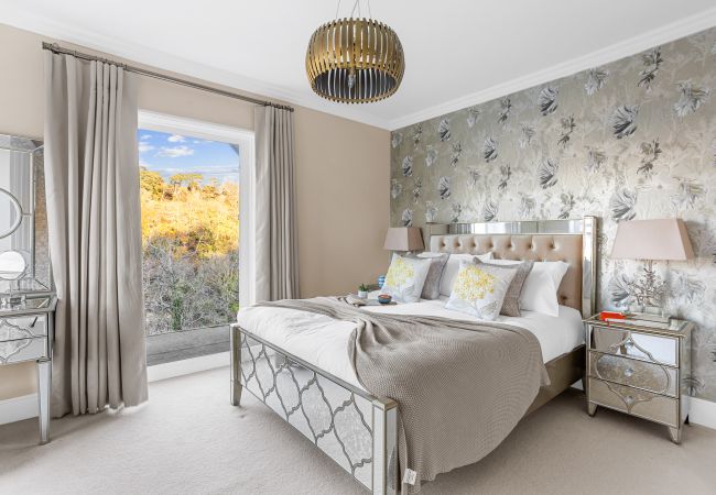 House in Kingswear - Homefield - Chic charm with unrivalled river views House in Kingswear - Homefield - Chic charm with unrivalled river views