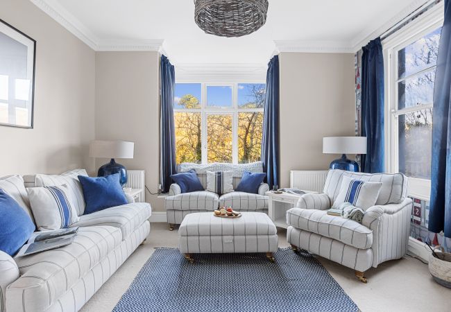 House in Kingswear - Homefield - Chic charm with unrivalled river views House in Kingswear - Homefield - Chic charm with unrivalled river views