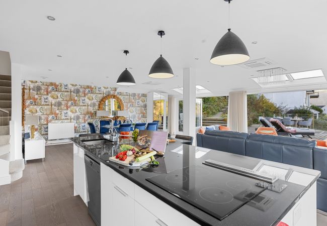 House in Kingswear - Homefield - Chic charm with unrivalled river views House in Kingswear - Homefield - Chic charm with unrivalled river views