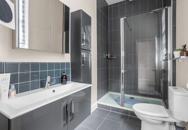 House in Kingswear - Homefield - Chic charm with unrivalled river views House in Kingswear - Homefield - Chic charm with unrivalled river views