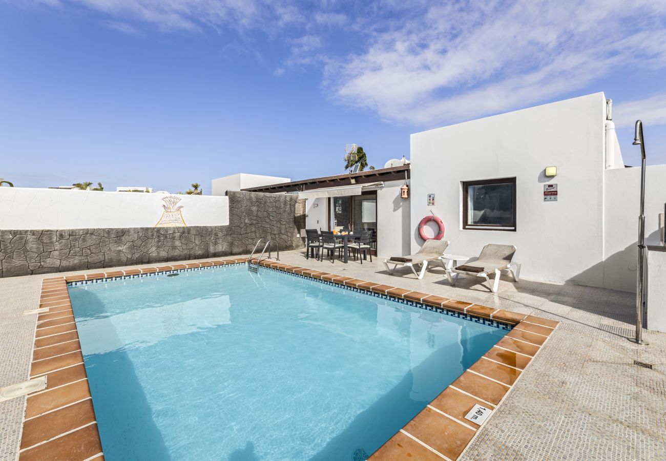Villa in Playa Blanca - Villa Bezanilla - Villasexperience