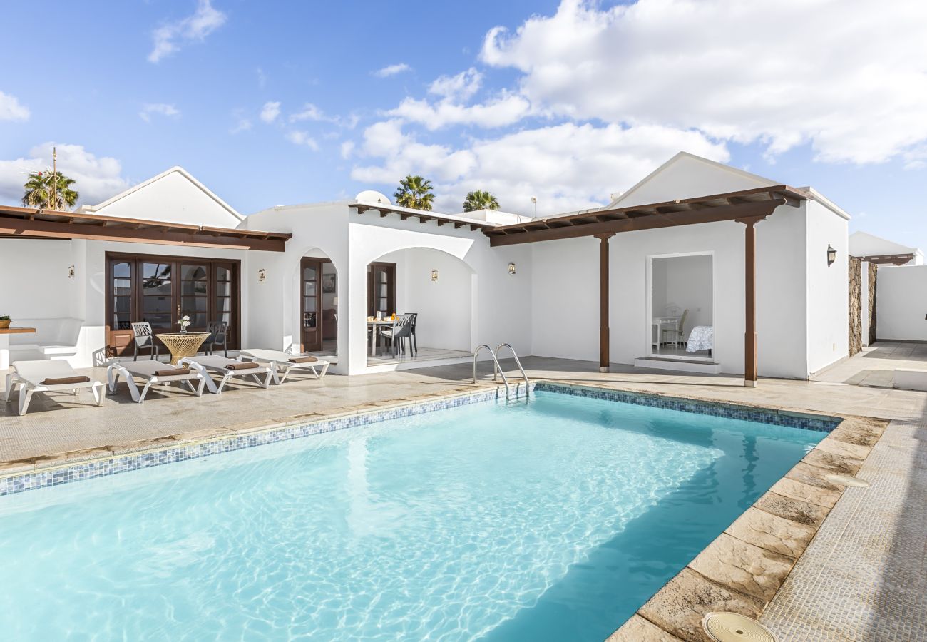 Villa in Puerto del Carmen - Villa Eva - Villasexperience