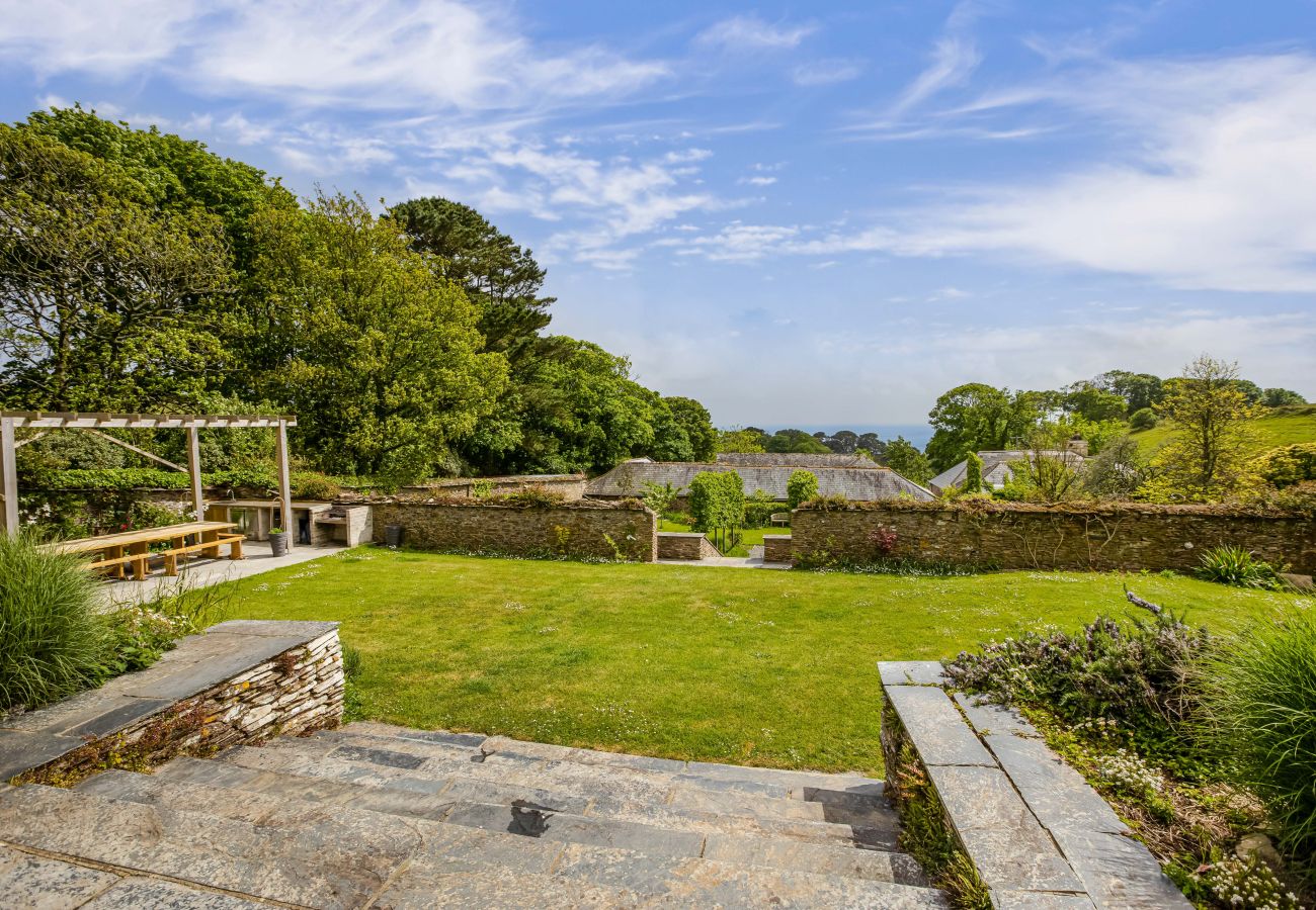 House in Redlap - Little Redlap - delightful sea and garden views near Dartmouth