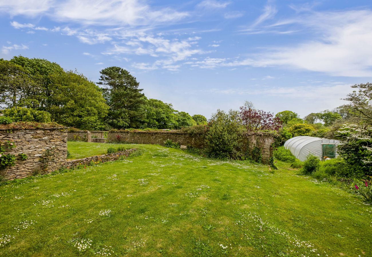 House in Redlap - Little Redlap - delightful sea and garden views near Dartmouth