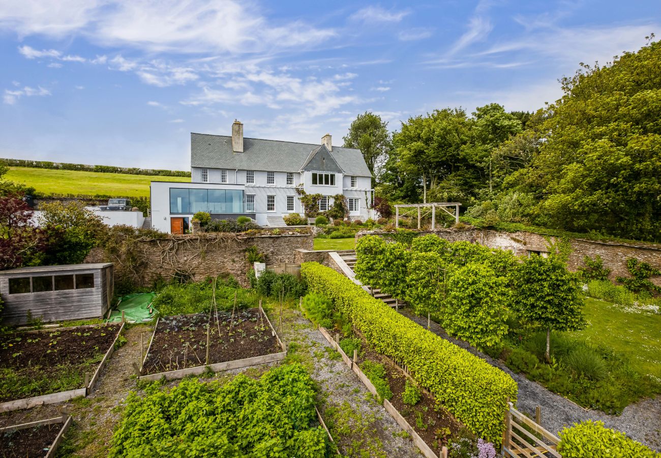 House in Redlap - Little Redlap - delightful sea and garden views near Dartmouth