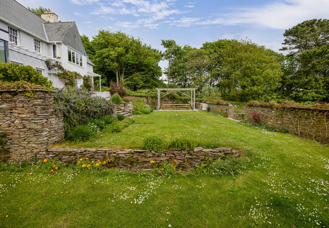 House in Redlap - Little Redlap - delightful sea and garden views near Dartmouth