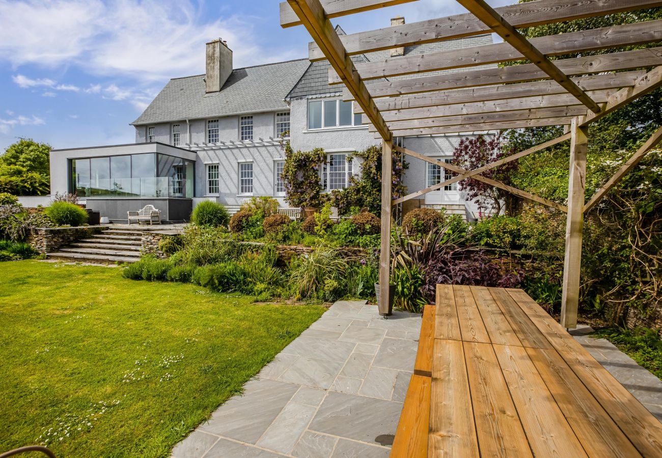 House in Redlap - Little Redlap - delightful sea and garden views near Dartmouth