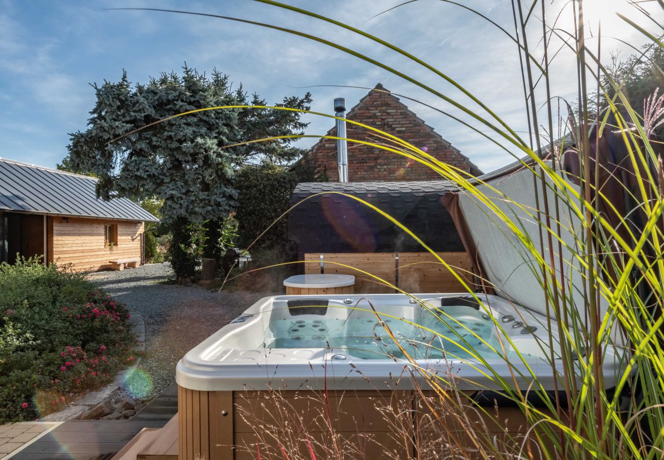 Villa in Kladruby nad Labem - PKK031